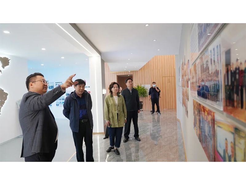 热列欢迎 || 新乡市科协党组书记、主席杜广润一行莅临多宝官方网站考察调研