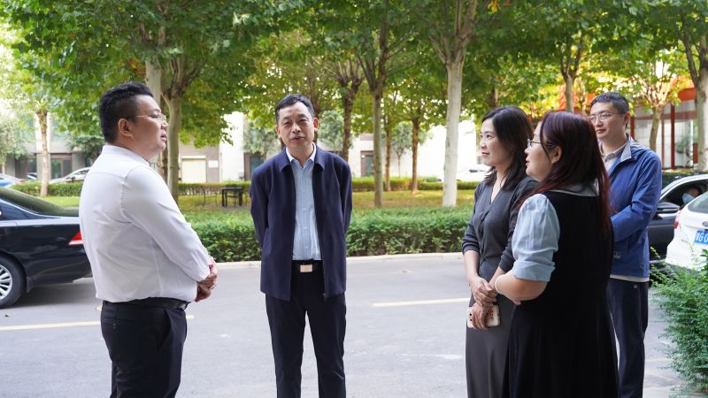 欢迎市委外办一行莅临多宝官方网站调研指导